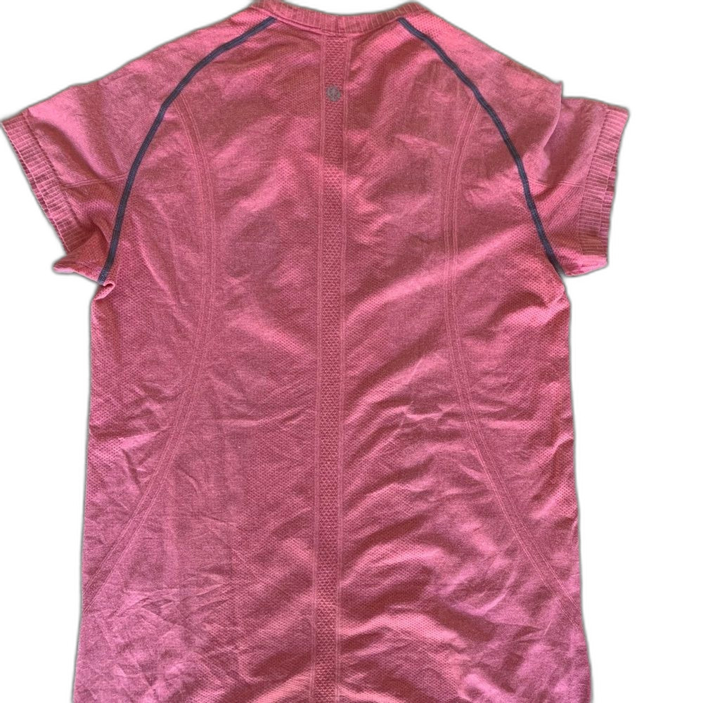 🧡 Lululemon Women's Coral Short Sleeve Top‎ – Approx. Size 12 🧡 - Picture 2 of 7